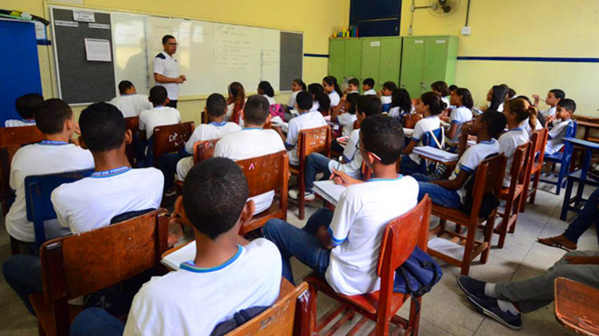 Gasto com educação básica cresce 8% em 10 anos e atinge R$ 490 bi