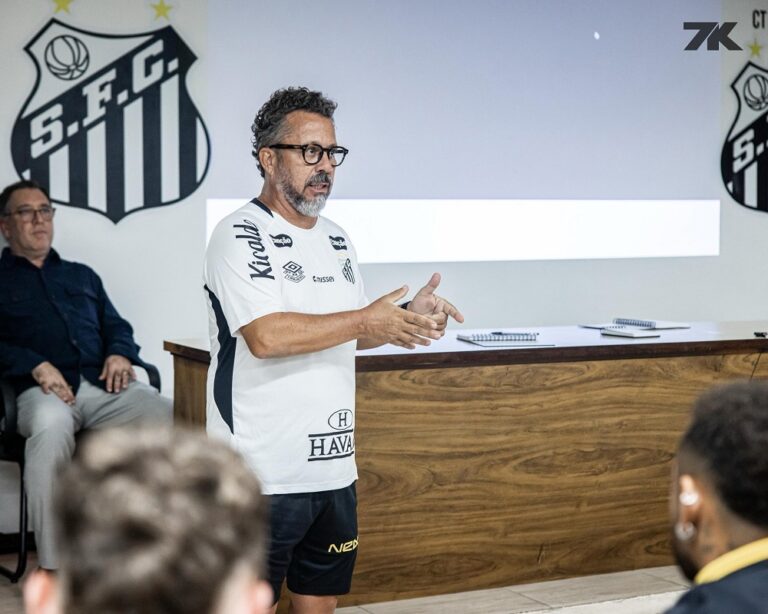 Tite vai treinar o Santos? Cléber Xavier acerta com o Santos e leva filho do treinador para a comissão técnica