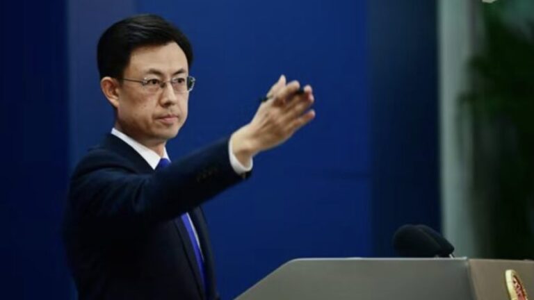 Governo chinês diz que não se ajoelhará aos EUA; assista