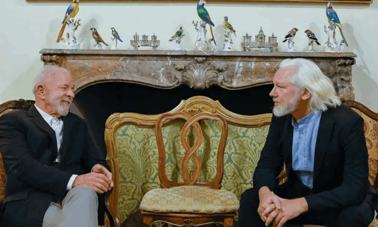 Lula se reuniu em Roma com Julian Assange: ‘Exemplo na luta pelos direitos humanos’