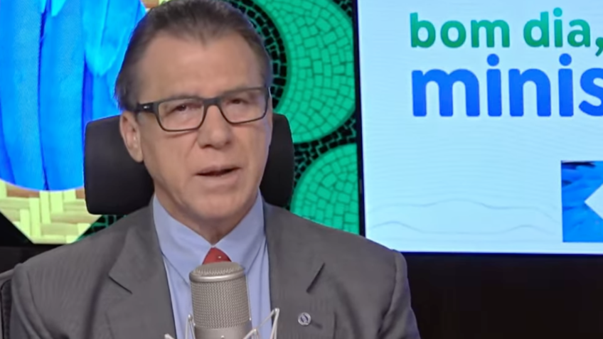 Acompanho com preocupação, diz Marinho sobre “pejotização”