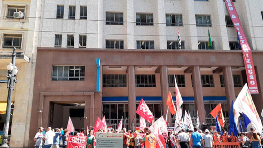 Sindicato critica fala de líder do PDT e defende papel do INSS