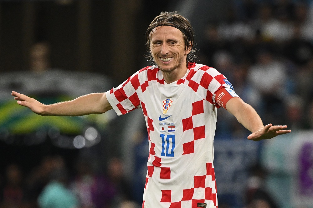 Modric anuncia que deixará Real após o Mundial e se despedirá do Bernabéu neste sábado