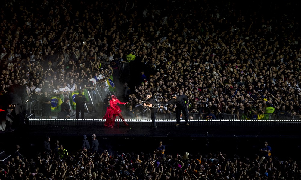 Polícia impede ataque a bomba em show de Lady Gaga no Rio de Janeiro