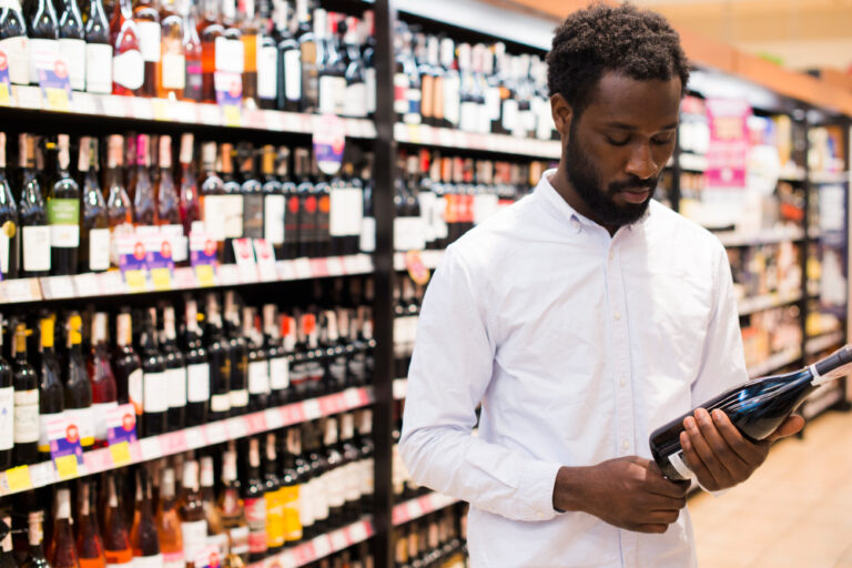 Metade dos brasileiros reduziram o consumo de álcool no último ano, mostra pesquisa