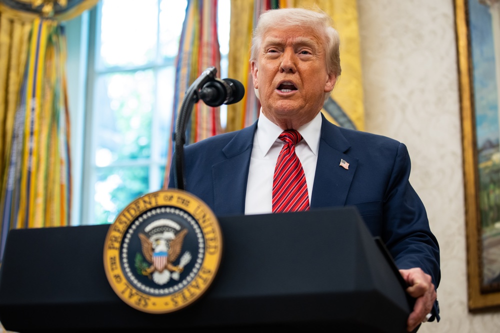 Trump promete ampliar comércio com Índia e Paquistão após cessar-fogo entrar em vigor 