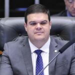Câmara aumenta pena para crimes contra profissionais de saúde