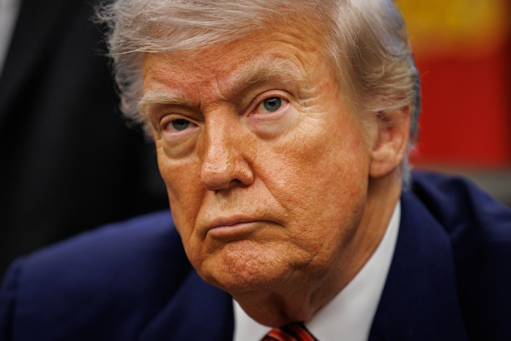 Trump defende veto a estudantes estrangeiros em Harvard