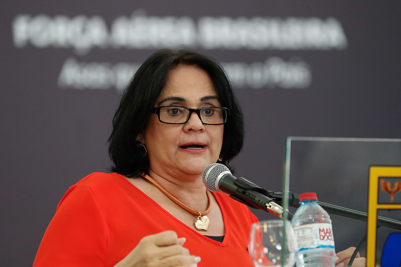 Damares Alves conta como reuniu provas para denunciar o ‘Careca do INSS’
