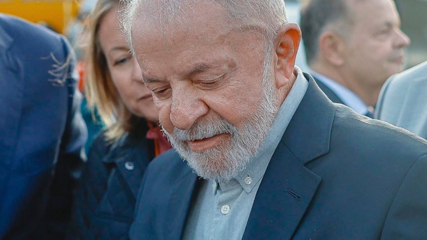 Crise do INSS ofusca viagem de Lula em buscas do Google