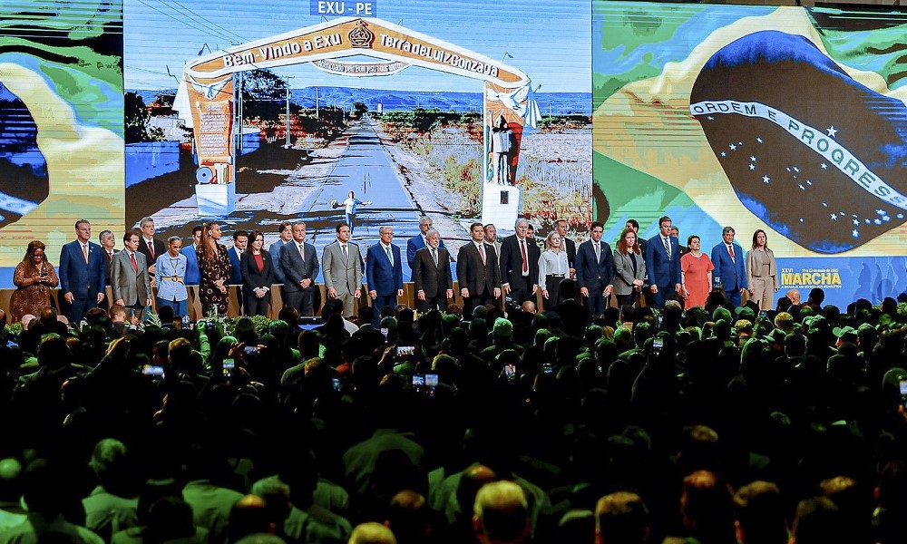 Vaias a Lula na Marcha dos Prefeitos expõem frustração com o governo federal