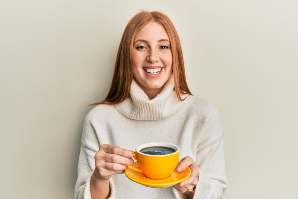 6 dicas para consumir o café sem prejudicar os dentes