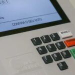 Eleitores que não regularizaram sua situação terão títulos cancelados