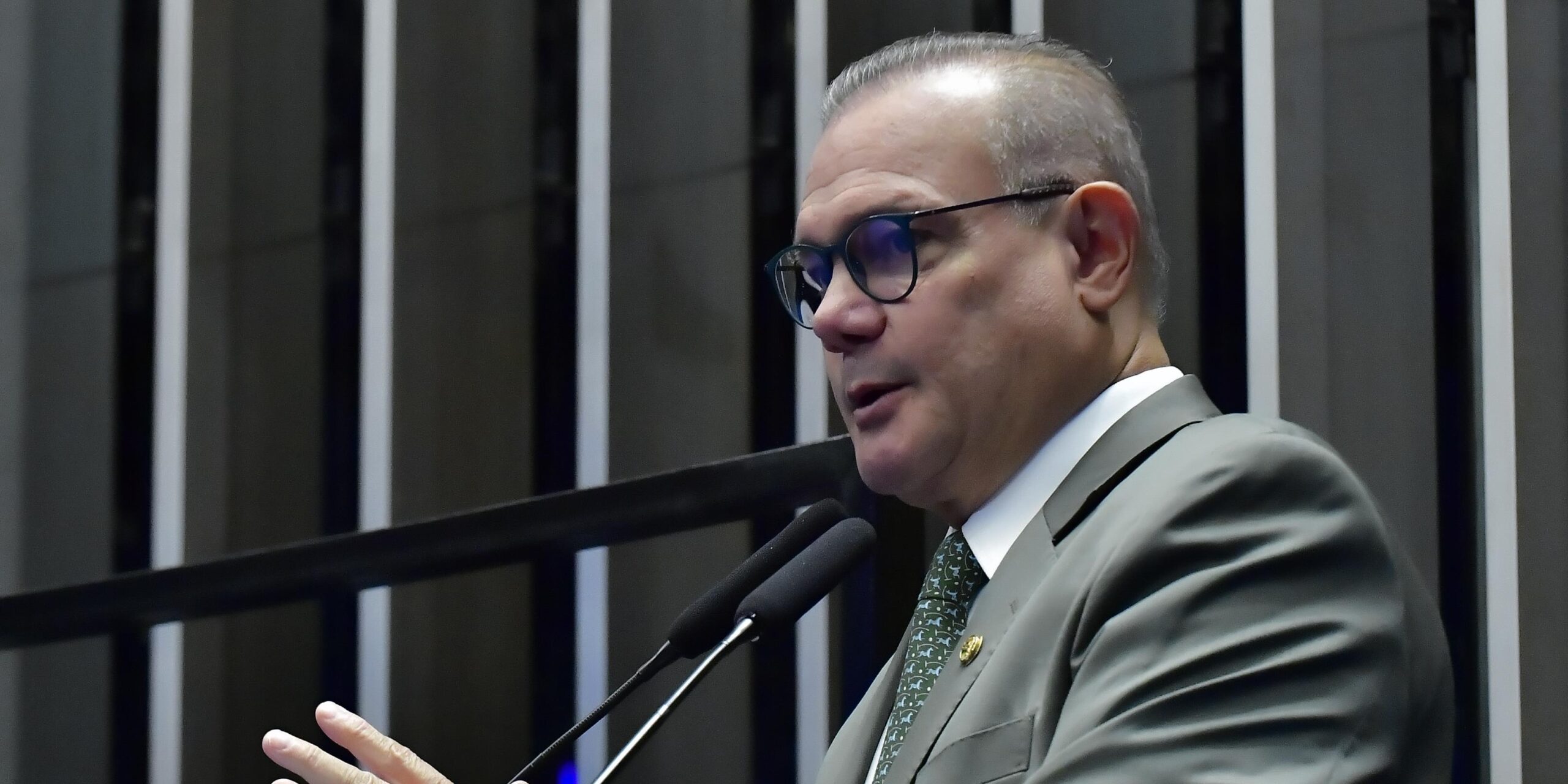 Senado aprova PEC que torna proteção ao idoso competência da União