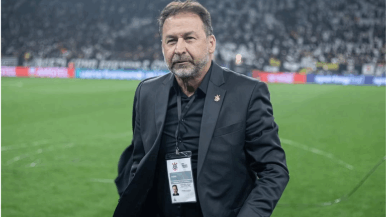 Augusto Melo diz que seu afastamento do Corinthians não valeu