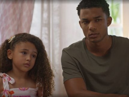 Opinião: “Dona de Mim” discute identidade racial com sensibilidade e sem militância exagerada