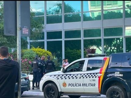 Homem ameaça detonar explosivos no Ministério do Desenvolvimento Social, em Brasília