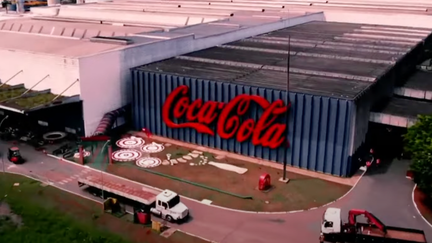 Coca-Cola FEMSA retoma operação total em Porto Alegre após enchentes