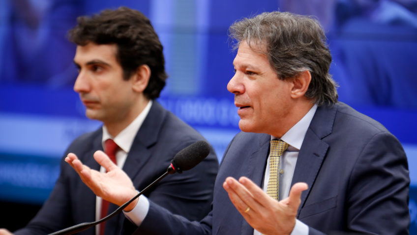 Galípolo contradiz Haddad e diz que transição no BC foi “exemplar”