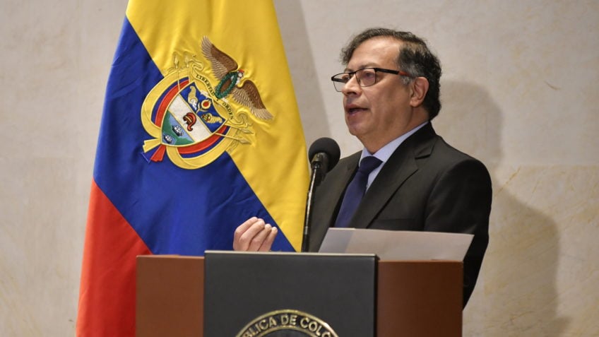 Colômbia planeja aderir ao projeto chinês da Nova Rota da Seda