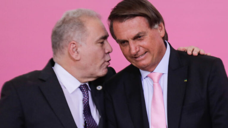 Bolsonaro teve quadro profundo de tristeza após eleição