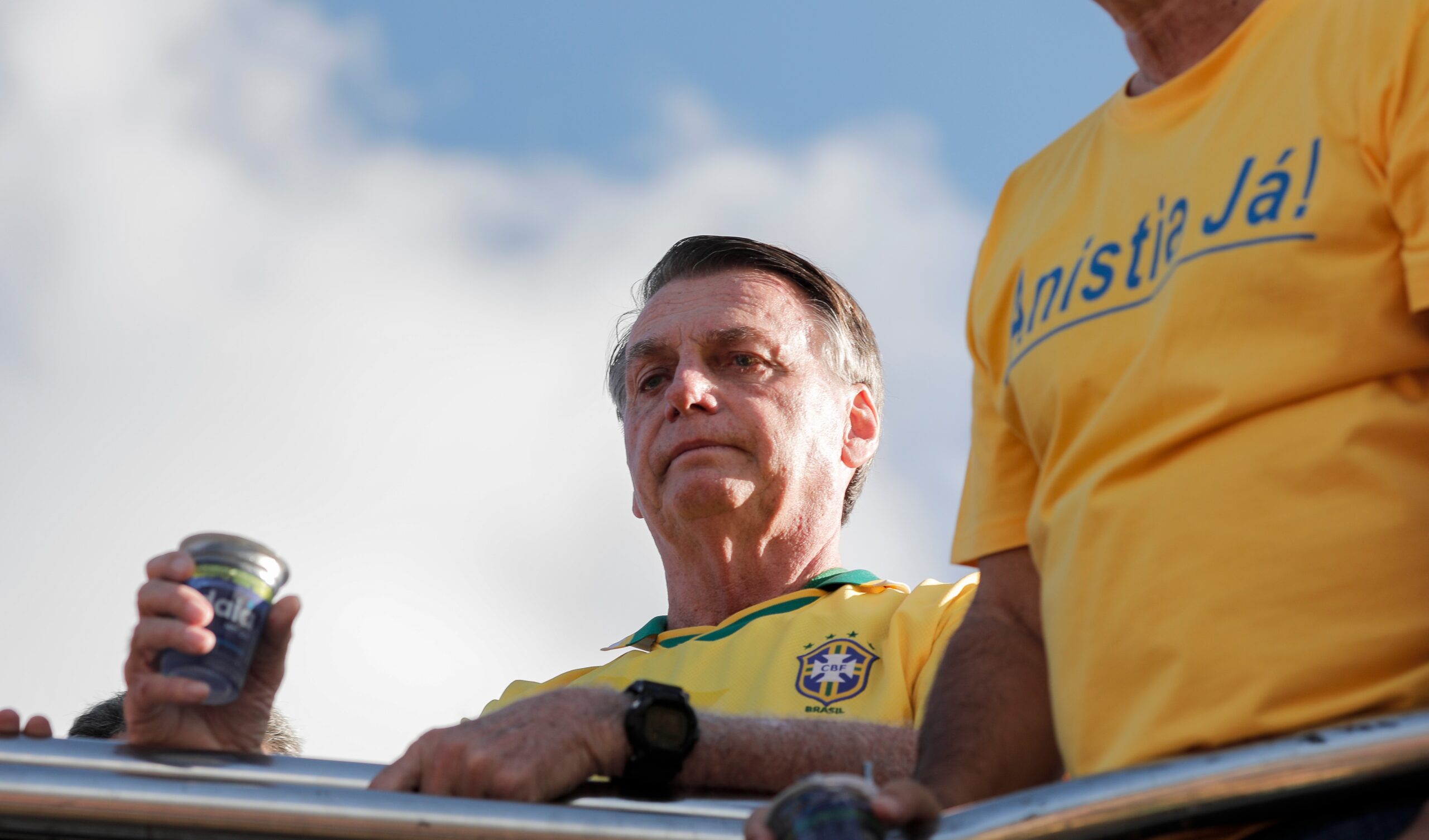 No Dia das Mães, Bolsonaro cita presas pelo 8 de janeiro
