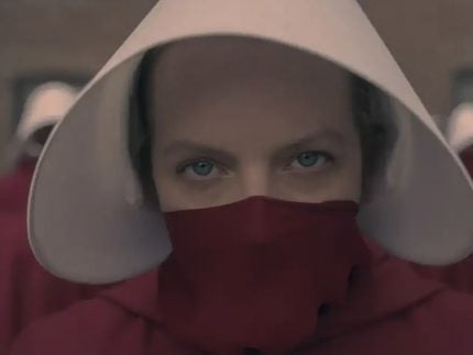 “O Conto da Aia” chega ao fim, mas diretor atualiza planos da sequência