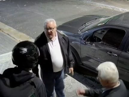 Assaltante armado desiste de roubo após idosos se identificarem como “servos de Deus”