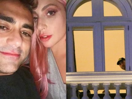 De olho no movimento: noivo de Lady Gaga observa fãs pela janela de hotel no Rio