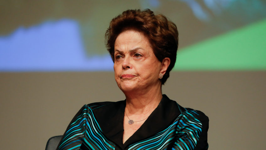 Direita critica anistia e indenização de R$ 100 mil para Dilma