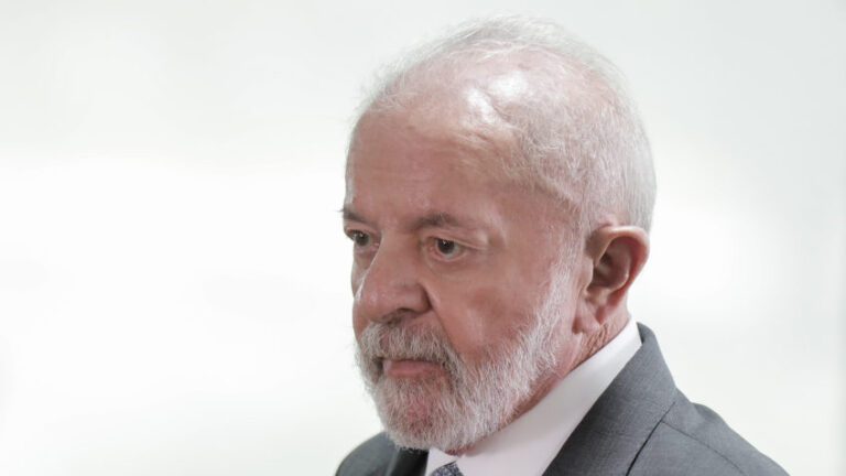 Lula participa da ativação do Defesa Civil Alerta