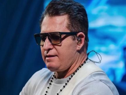 Marrone recebe alta hospitalar e seguirá a recuperação em casa: “Passa bem”