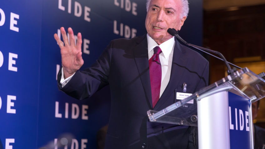 Temer prega fim da polarização e fala em “pacificar” o país