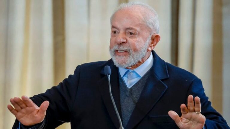 Lula compara sua eleição à revolução comunista da China
