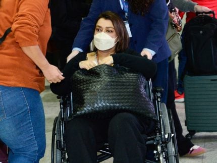 Preta Gil embarca para continuar tratamento contra o câncer nos Estados Unidos