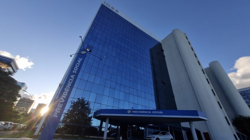 1,35 milhão de brasileiros já pediram reembolso de fraude do INSS
