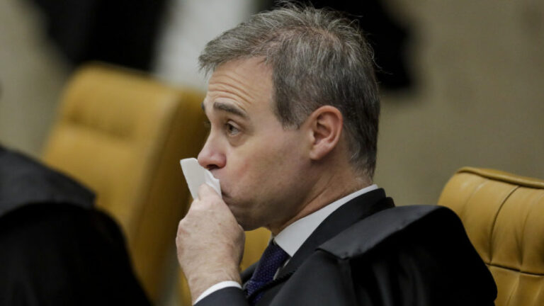 Mendonça devolve para julgamento ação sobre redes