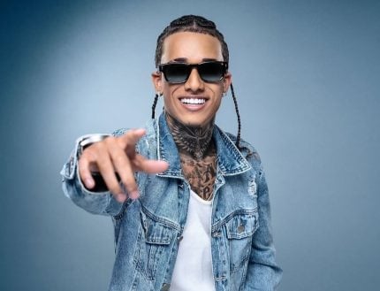 Theuzinho desponta como nova voz do arrocha e leva som das periferias da Bahia ao topo das paradas