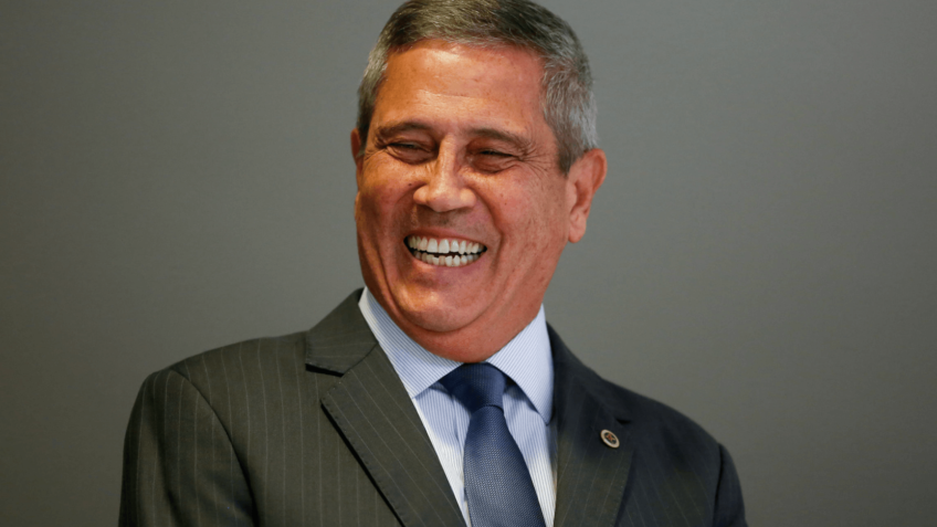 Braga Netto jogava vôlei em 8 de janeiro, diz coronel ao STF