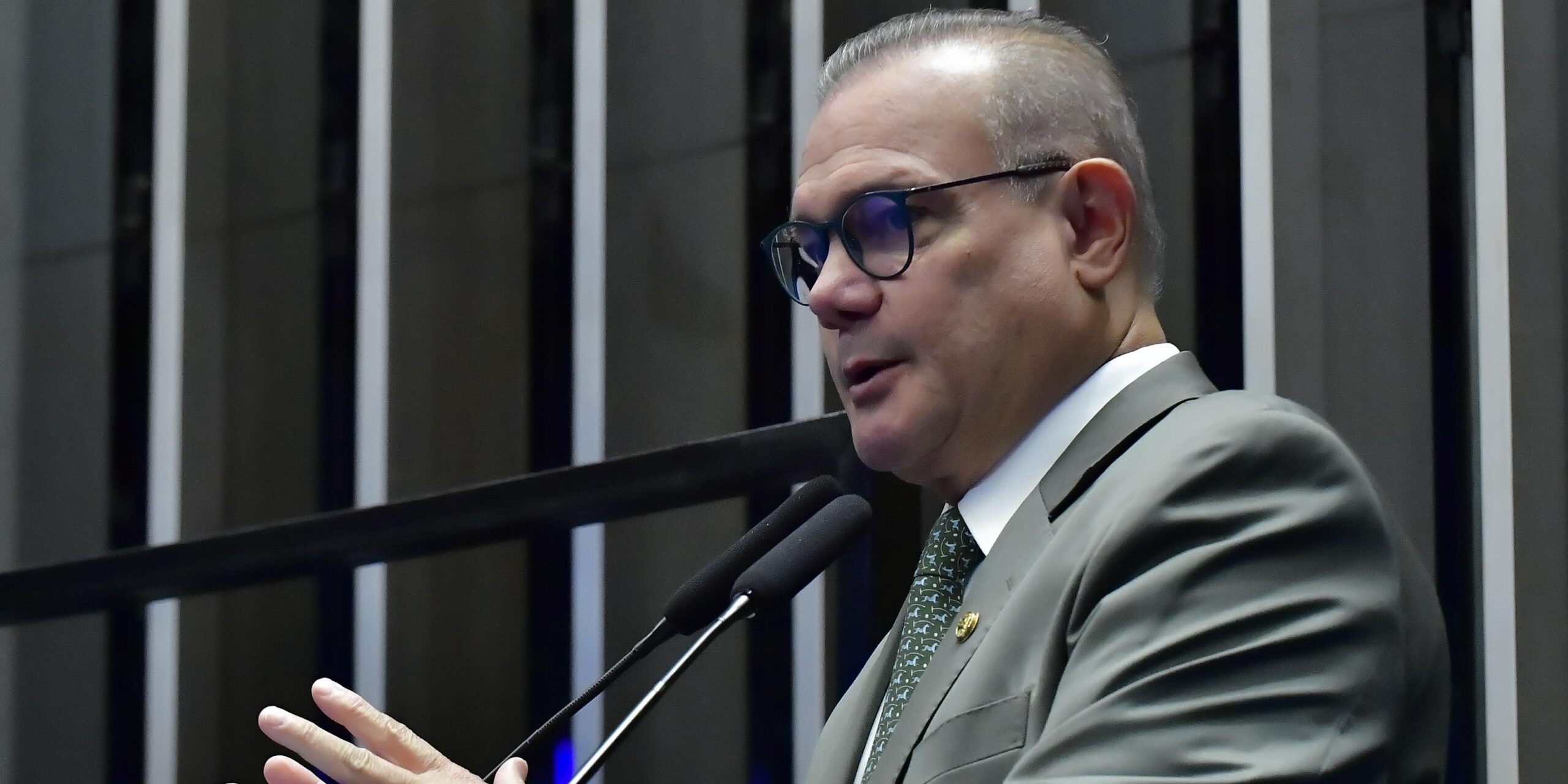 Senado aprova PEC que torna proteção ao idoso competência da União