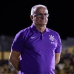 Dorival tem estreia tímida no Corinthians em vitória sobre Novorizontino pela Copa do Brasil