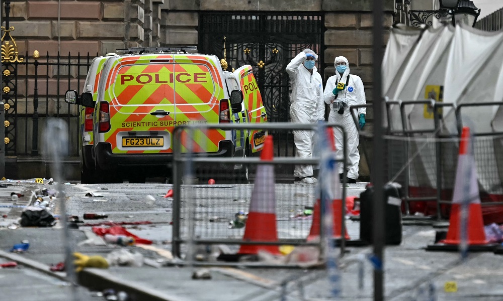 Suspeito de atropelamento em festa pelo título do Liverpool é preso por tentativa de homicídio