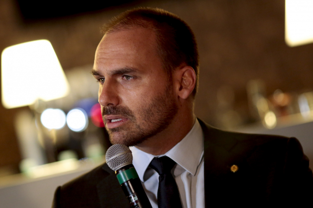 Eduardo Bolsonaro diz que abertura de inquérito contra ele no STF é ‘medida injusta e desesperada’