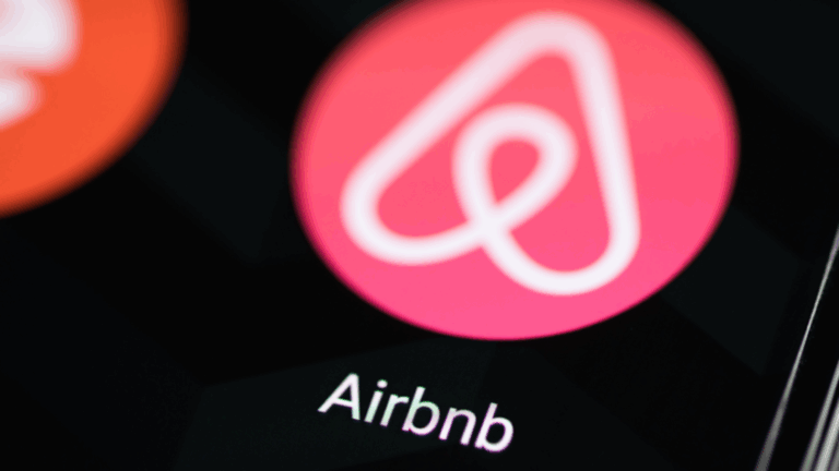 Lucro do Airbnb cai 41,6% no 1º trimestre