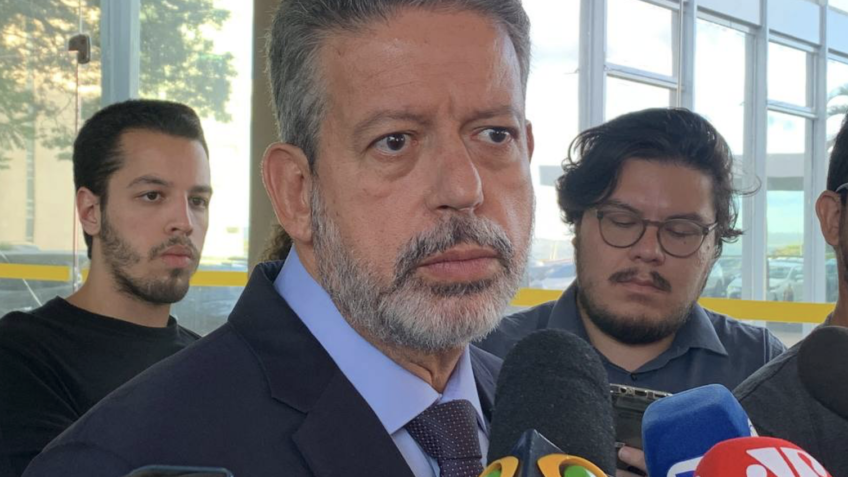 Lira busca “neutralidade” para compensar governadores e prefeitos