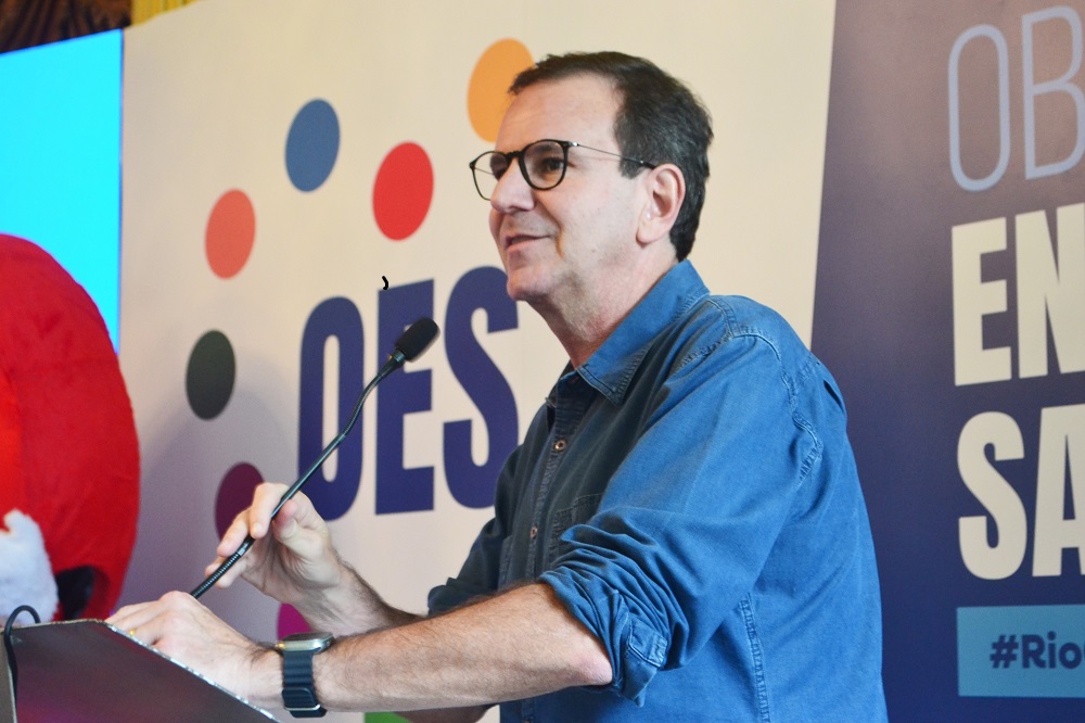Eduardo Paes defende decreto que proíbe grupos musicais e caixas de som nas praias do Rio de Janeiro