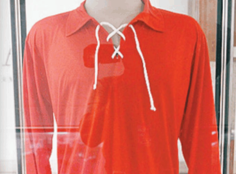Polêmica sobre a camisa da seleção mostra que a equipe ainda tem relevância
