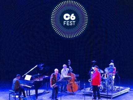 C6 Fest 2025 agita São Paulo com diversidade musical e atrações internacionais