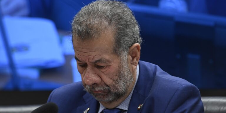 Lupi diz que seguirá acompanhando investigações no INSS