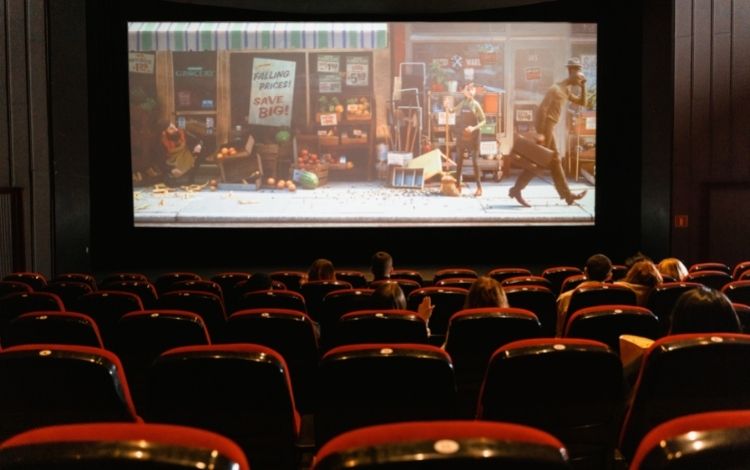 Em 2024, frequência do público nos cinemas caiu pela primeira vez desde a pandemia